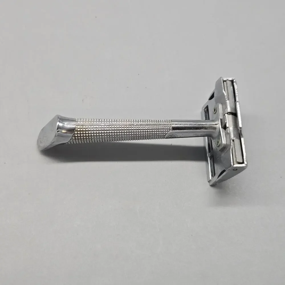 Lot Of 3 Vintage Gem Safety Razors G-Bar Micromatic & Junior